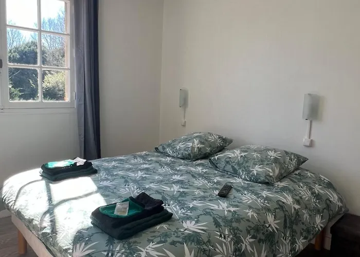 Hotel Restaurant La Tonnelle *